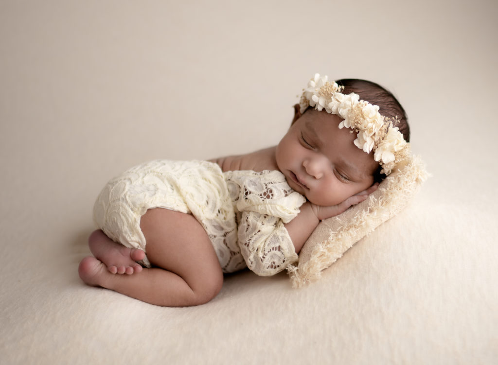 Alpharetta Newborn photographer
