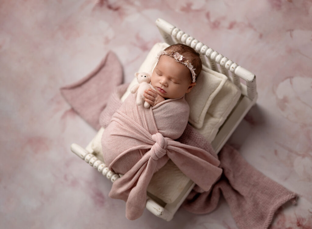 licensed professional newborn photographers